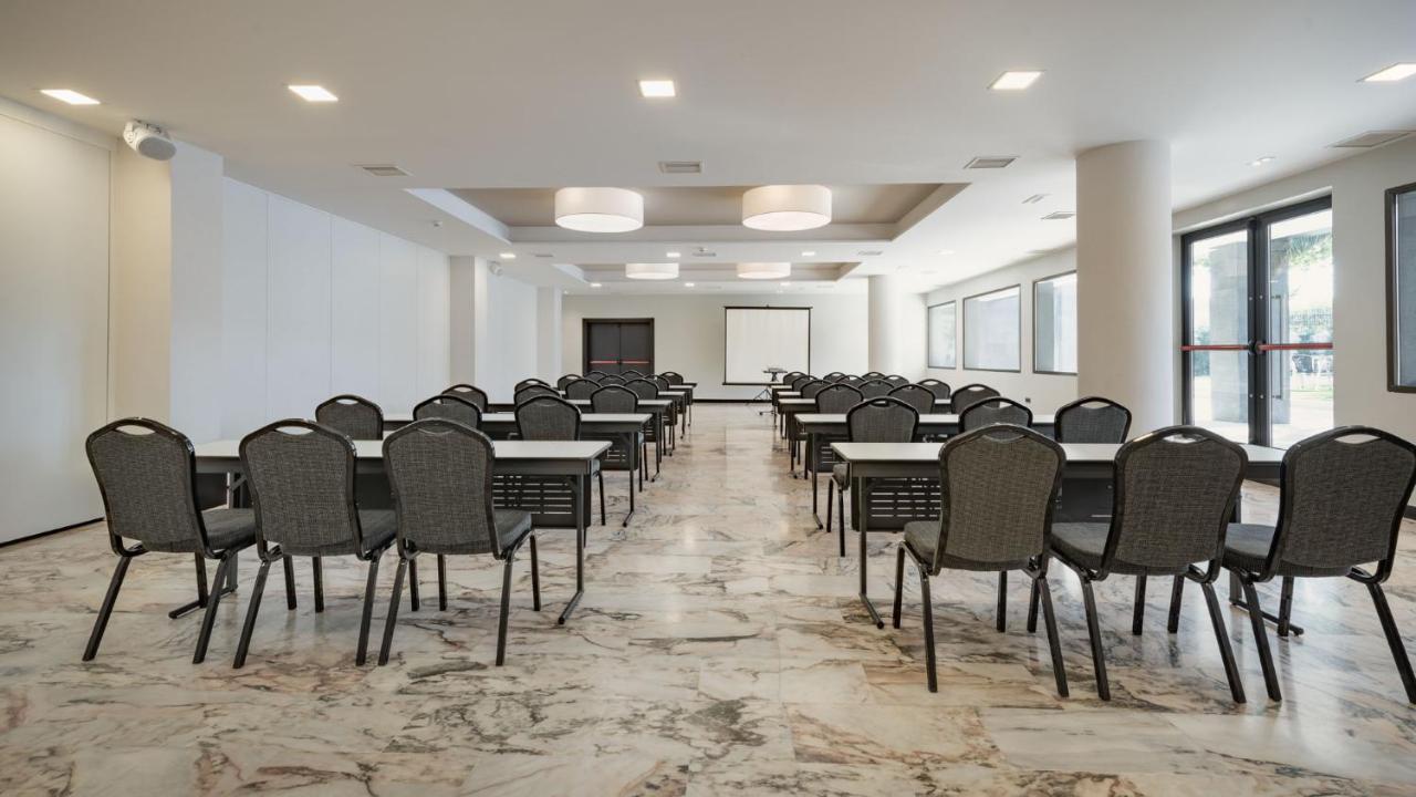 Hotel Parque Real Ciudad Real Zewnętrze zdjęcie