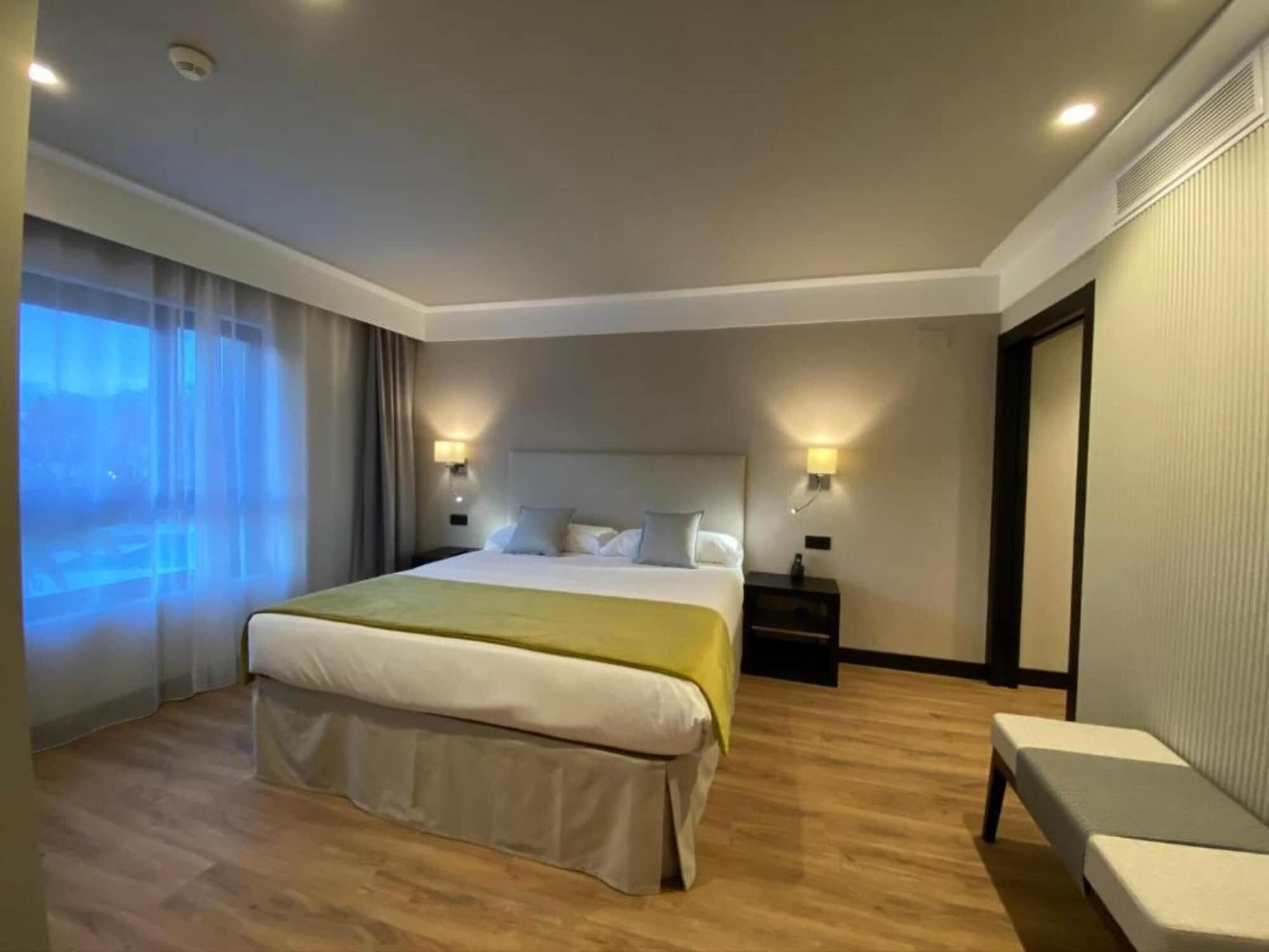 Hotel Parque Real Ciudad Real Zewnętrze zdjęcie